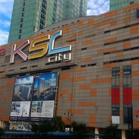 Terrace House Near Stulang Laut Ciq Midvalley Ksl For 7Pax جوهر بهرو المظهر الخارجي الصورة