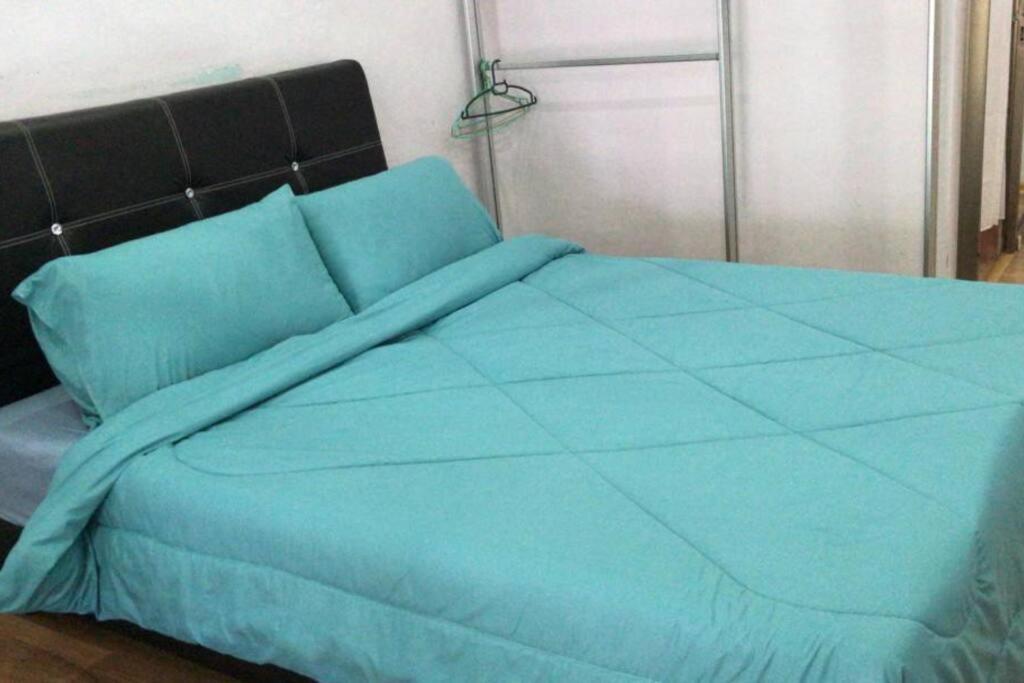 Terrace House Near Stulang Laut Ciq Midvalley Ksl For 7Pax جوهر بهرو المظهر الخارجي الصورة